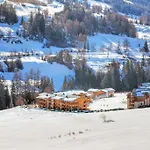 Les Balcons De Val Cenis Le מלון דירות 3*