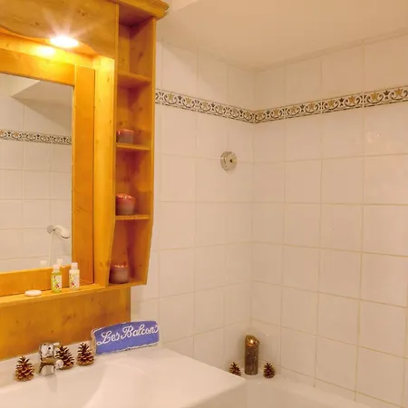 Hotel apartamentowy Les Balcons De Val Cenis Le