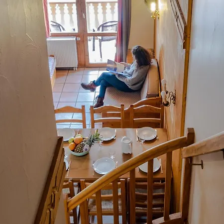 Hotel apartamentowy Les Balcons De Val Cenis Le 3*