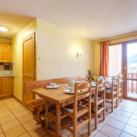 Les Balcons De Val Cenis Le Hotel apartamentowy 3*