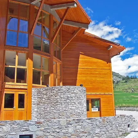Hotel apartamentowy Les Balcons De Val Cenis Le 3*