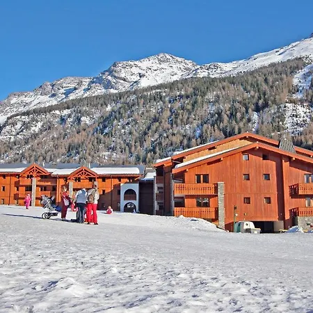 Les Balcons De Val Cenis Le 3*